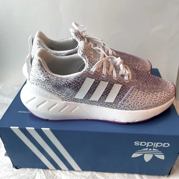 Adidas Originals Swift Run 22 Shoes - Picture 7 of 14